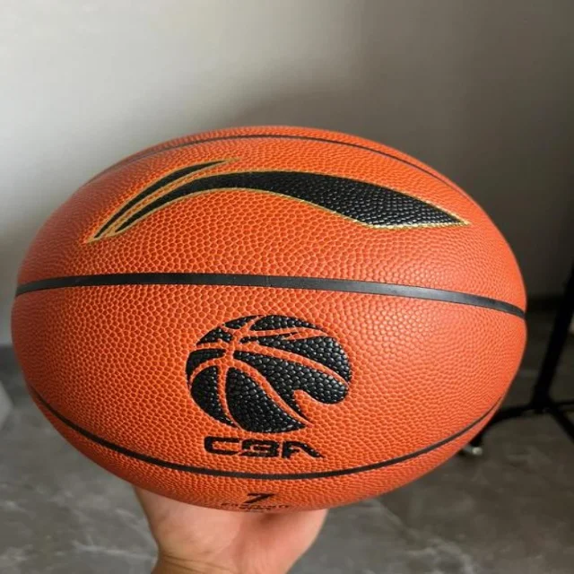 最新体育资讯：全球赛事焦点与热点深度解读